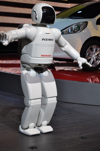 Asimo www.design.vidaaustera.com