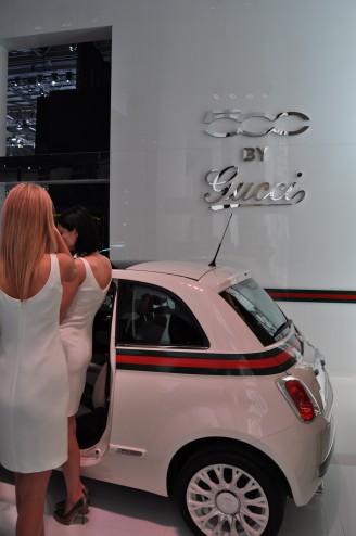 Geneva Motor Show 2011 www.design.vidaaustera.com